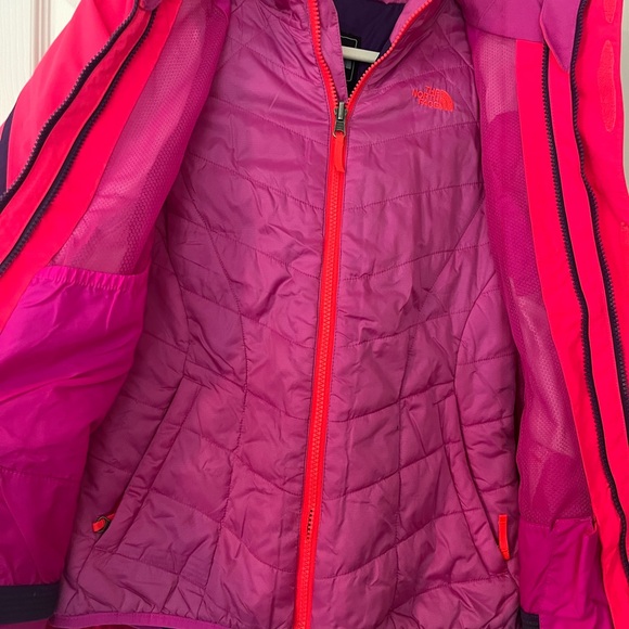 The North Face Pink and Purple Ski Puffer Jacket - Picture 13 of 16